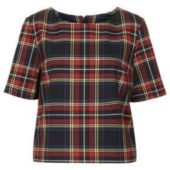 | TOPSHOP | Red Check Tartan Crop Top - Picture 2 of 4